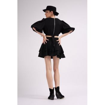 Rochie neagra mini cu cut-out si maneca raglan