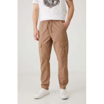 Medicine pantaloni de bumbac culoarea maro