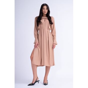 Rochie Midi Bej cu Inel si Pliuri