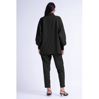 Costum negru cu sacou oversized si pantaloni conici