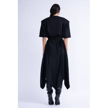 Fusta Asimetrica Plisata Neagra