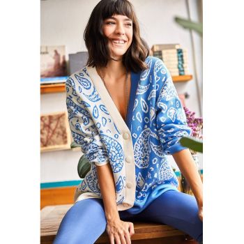 Cardigan supradimensionat cu model paisley