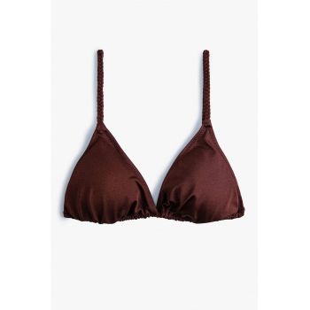 Sutien de baie cu cupe triunghiulare