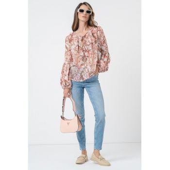 Bluza vaporoasa cu model si volane