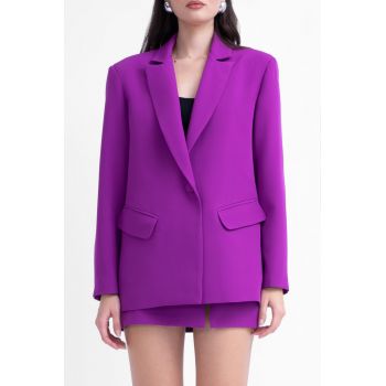 Costum mov cu sacou regular si fusta mini