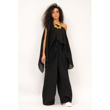Bluza asimetrica in colturi cu umeri cazuti