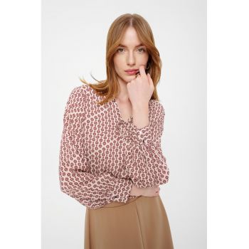 Bluza cu decolteu in V si model