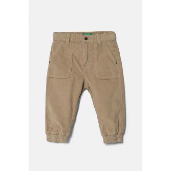 United Colors of Benetton pantaloni din catifea pentru copii culoarea bej, neted, 4AD5GE021