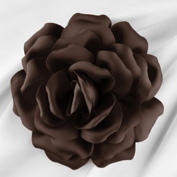 Brosa floare maro inchis cu diametru de 15 cm, cu clips pentru par