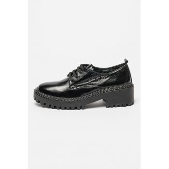 Pantofi derby de piele cu toc masiv ieftini