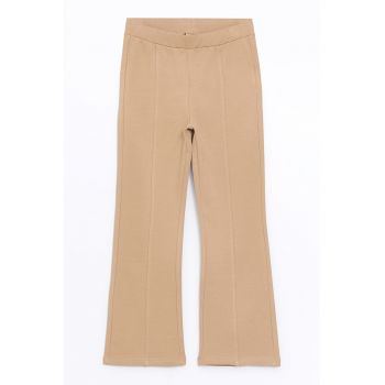 Pantaloni evazati cu talie inalta