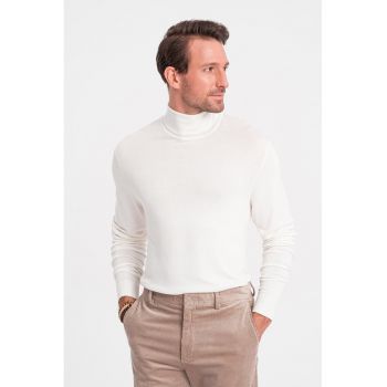 Bluza tricotata fin cu guler inalt