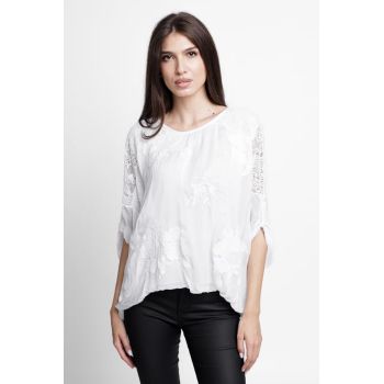 Bluza din matase naturala brodata, cu dantela pe spate, alba