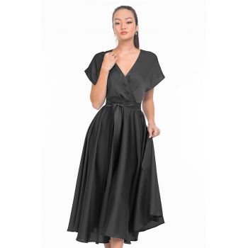 Rochie midi evazata cu aspect satinat