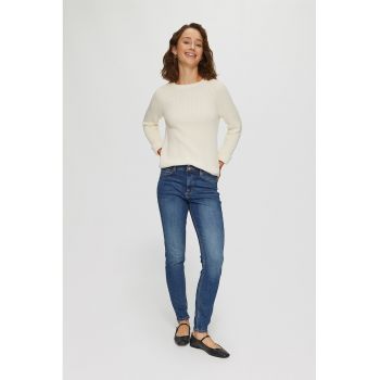 Pulover cu maneci raglan