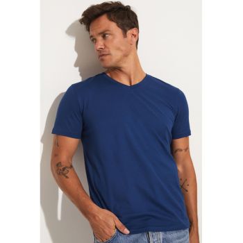 Tricou slim fit cu decolteu in V
