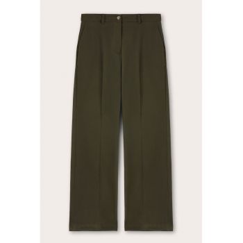 Pantaloni drepti cu buzunare laterale