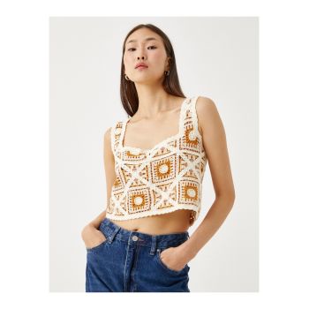 Top crop crosetat cu decolteu patrat