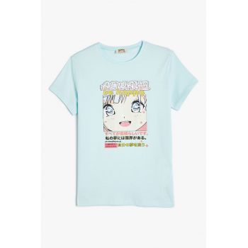 Tricou cu decolteu la baza gatului