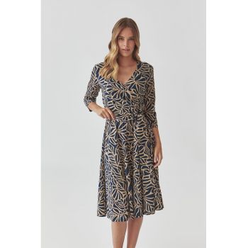 Rochie evazata cu model grafic