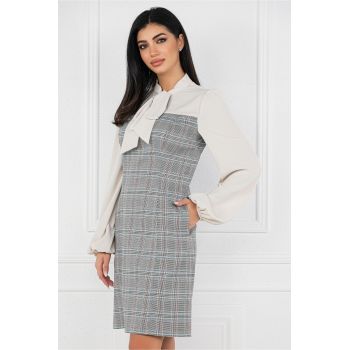 Rochie office din stiofa cu carouri si bust bej din voal ieftina