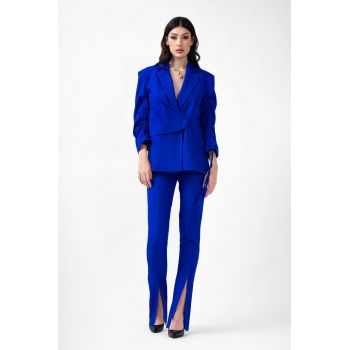 Costum albastru electric cu sireturi si pantaloni slim fit