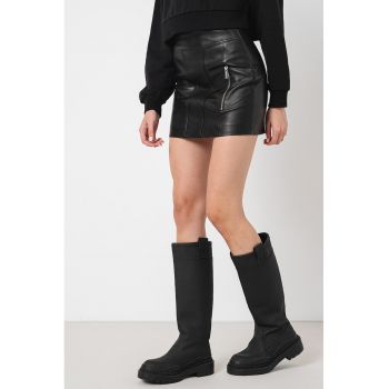 Fusta mini de piele