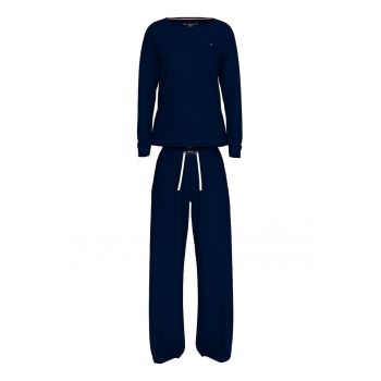 Pijama cu maneci lungi
