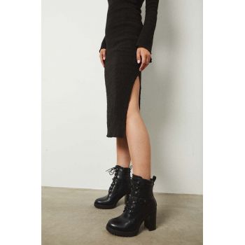 Medicine botine femei, culoarea negru, cu toc drept ieftine