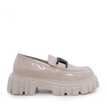 Pantofi tip loafer femei Benvenuti bej din piele lăcuită 3747dp505lbe