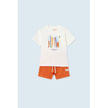 Set de tricou cu imprimeu si pantaloni scurti