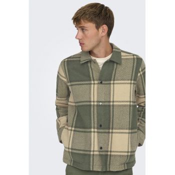 Camasa regular fit cu model in carouri ieftina