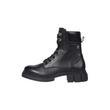 Botine de piele cu monograma de firma originale