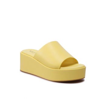 Papuci flip-flop dama -  Piele ecologica - Galben