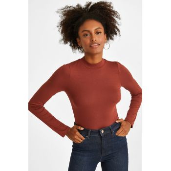 Bluza cambrata din jerseu cu guler scurt
