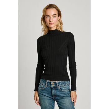 Pulover slim-fit cu guler mediu