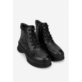 Ghete dama negre  din piele texturata