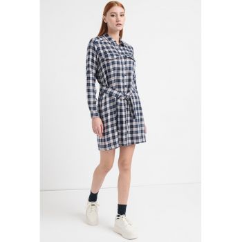 Rochie-camasa cu model in carouri ieftina