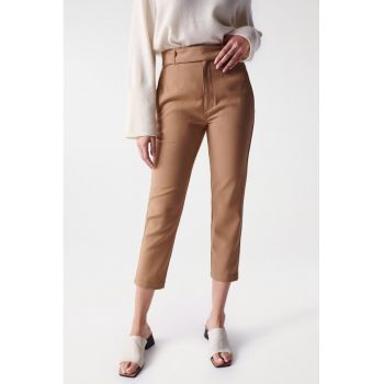 Pantaloni chino crop slim fit cu talie inalta