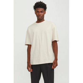 Tricou uni cu decolteu la baza gatului