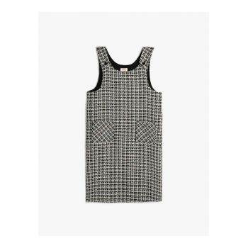 Rochie-sarafan cu buzunare