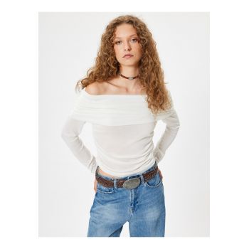 Bluza cu decolteu pe umeri