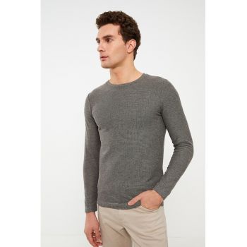 Pulover slim fit