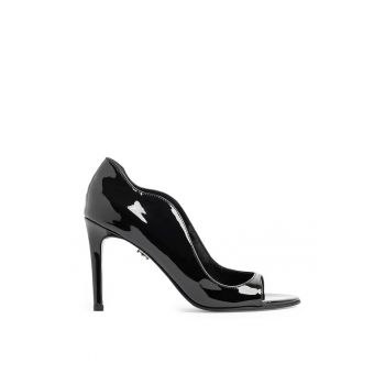 Pantofi decupati dama  model 1464 lac negru