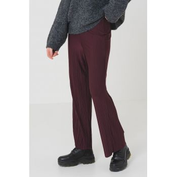 Pantaloni drepti cu pliuri