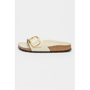 Papuci de piele
