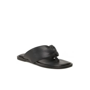 Papuci dama cu deget -  Piele naturala -