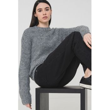 Pulover cu decolteu la baza gatului Nina