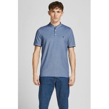 Tricou din bumbac organic cu fenta cu nasturi Paulos