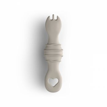 Furculita si lingura BabySteps 2 in 1 din silicon alimentar fara BPA, BPS, PVC si ftalati Cream